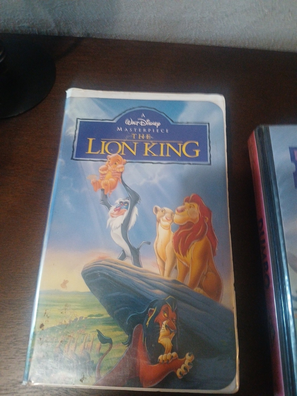Disneys The Lion King,Dumbo,a Bugs Life,Monsters Inc,Beauty And The Beast Vhs
